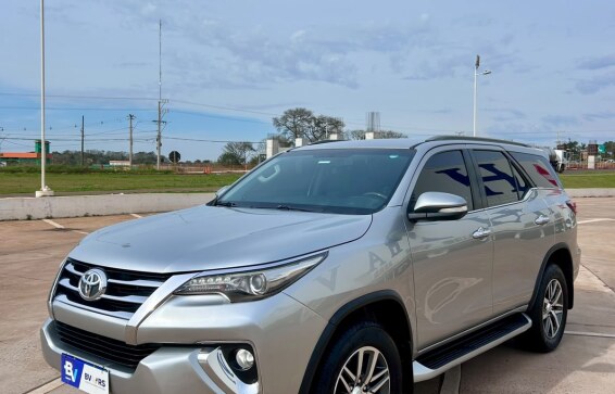 SW4 SRX 7 LUGARES